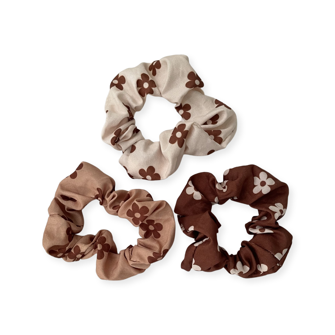 Daisy silky scrunchie set